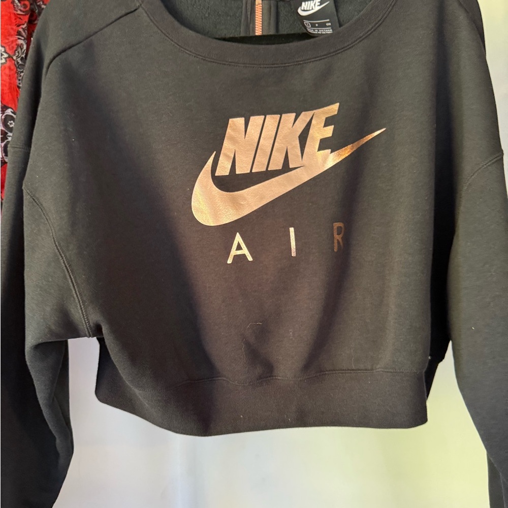 Nike Black Crew Neck Cropped Sweater
